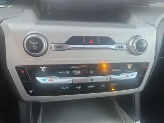 Ford Explorer 2021 4x4 XLT 4p SUV