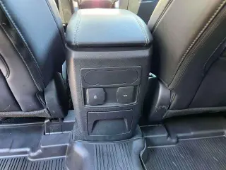 Ford Explorer 2023 AWD XLT 4dr SUV