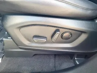 Ford Explorer 2023 XLT 4dr SUV