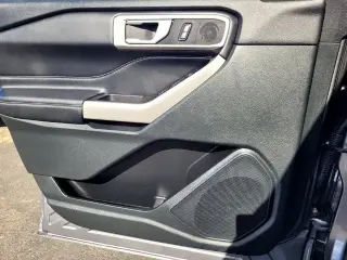 Ford Explorer 2023 XLT 4dr SUV