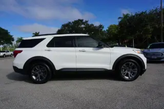 Ford Explorer 2023 XLT 4dr SUV