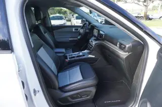Ford Explorer 2023 XLT 4dr SUV