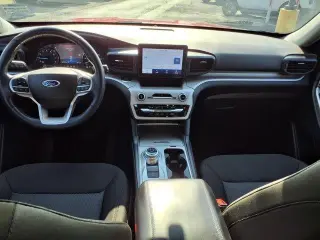 Ford Explorer 2024 XLT 4p SUV