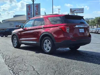 Ford Explorer 2024 XLT 4p SUV
