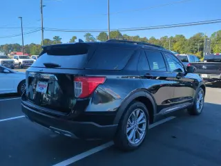 Ford Explorer 2023 XLT 4p SUV