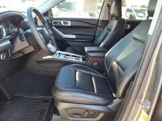 Ford Explorer 2023 XLT 4p SUV