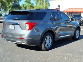 Ford Explorer 2023 XLT 4p SUV