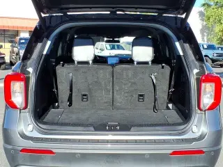 Ford Explorer 2023 XLT 4p SUV