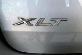 Ford Explorer 2024 XLT 4p SUV