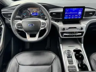 Ford Explorer 2023 XLT 4dr SUV