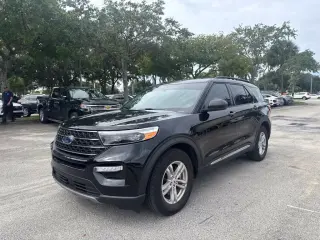 Ford Explorer 2023 XLT 4p SUV