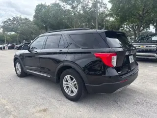 Ford Explorer 2023 XLT 4p SUV