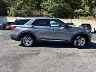 Ford Explorer 2022 XLT SUV de 4 puertas