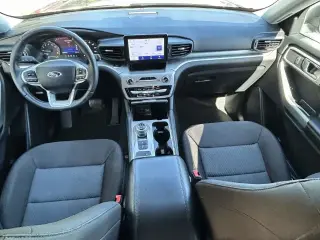 Ford Explorer 2022 XLT SUV de 4 puertas