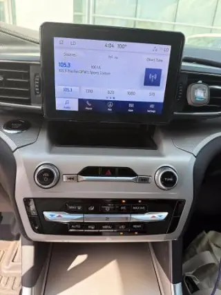 Ford Explorer 2023 XLT 4p SUV