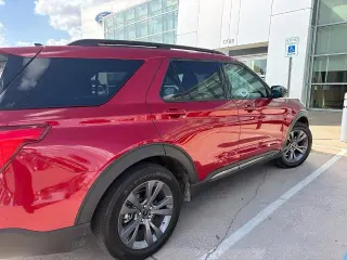 Ford Explorer 2023 XLT 4p SUV