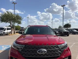 Ford Explorer 2023 XLT 4p SUV