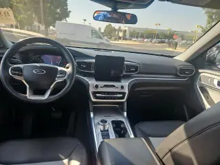Ford Explorer 2023 XLT 4dr SUV