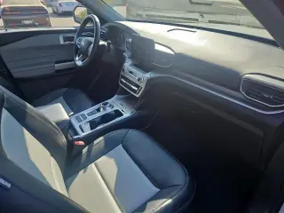 Ford Explorer 2023 XLT 4dr SUV