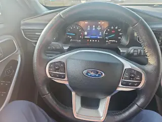 Ford Explorer 2023 XLT 4dr SUV