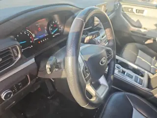 Ford Explorer 2023 XLT 4dr SUV