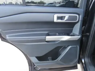 Ford Explorer 2023 XLT 4p SUV