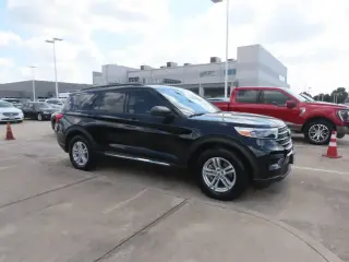 Ford Explorer 2023 XLT 4p SUV