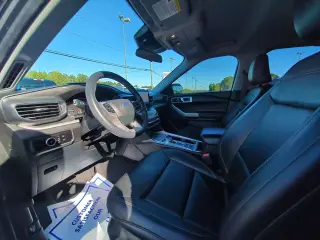 Ford Explorer 2023 XLT SUV de 4 puertas