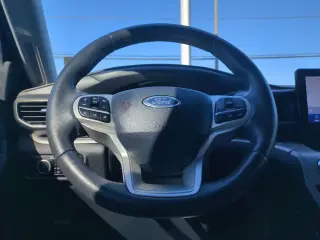 Ford Explorer 2023 XLT SUV de 4 puertas