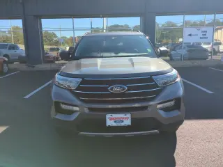 Ford Explorer 2023 XLT SUV de 4 puertas