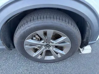 Ford Explorer 2021 XLT 4p SUV