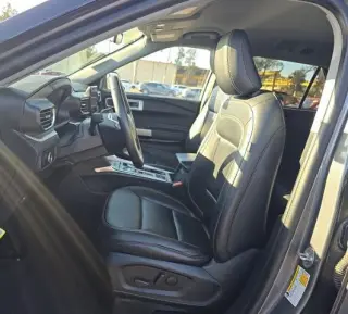 Ford Explorer 2023 XLT 4p SUV