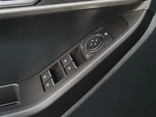Ford Explorer 2023 Base 4dr SUV