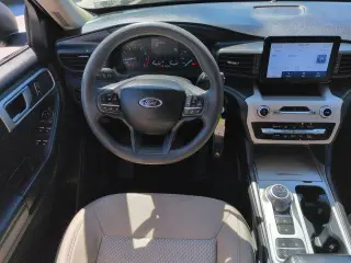 Ford Explorer 2024 Base 4dr SUV