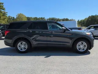 Ford Explorer 2024 Base 4dr SUV