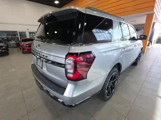 Ford Expedition 2022 4x4 Limited 4 puertas SUV