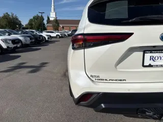 2021 Toyota Highlander Hybrid Limited