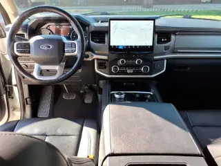 Ford Expedition 2023 4x4 XLT 4p SUV