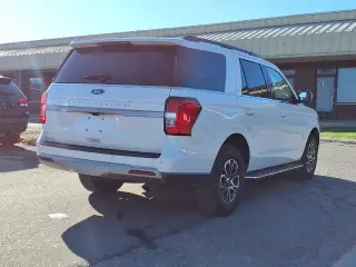 Ford Expedition 2023 4x4 XLT 4p SUV