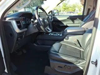 Ford Expedition 2023 4x4 XLT 4p SUV