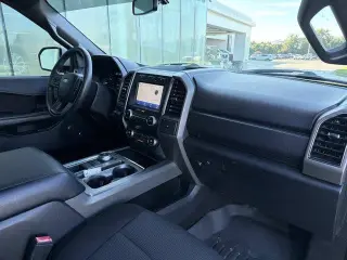 Ford Expedition 2020 4x2 XLT 4dr SUV