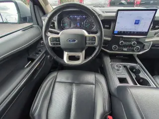 Ford Expedition 2024 4x2 XLT 4dr SUV