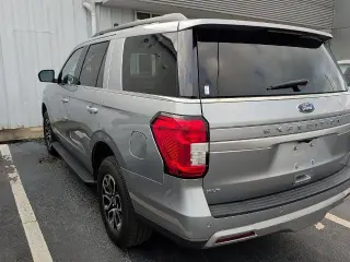 Ford Expedition 2024 4x2 XLT 4dr SUV