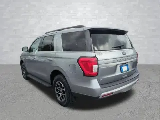 Ford Expedition 2024 4x2 XLT 4dr SUV