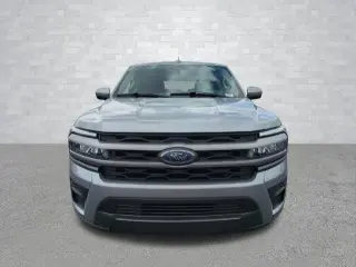 Ford Expedition 2024 4x2 XLT 4dr SUV
