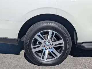 Ford Expedition 2024 4x2 XLT 4dr SUV