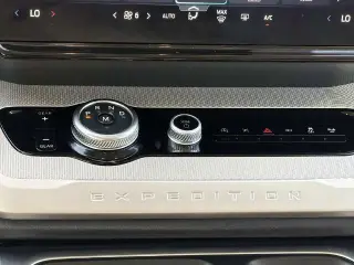 Ford Expedition 2025 4x2 Active SUV 4 puertas