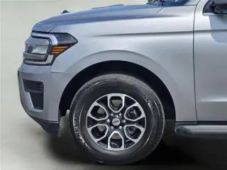 Ford Expedition 2024 4x2 XLT 4 puertas SUV