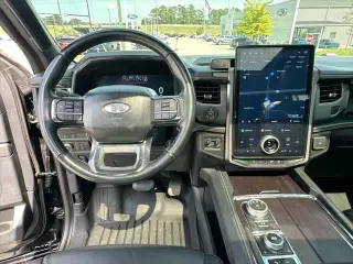 Ford Expedition MAX 2022 4x4 Platinum 4p SUV