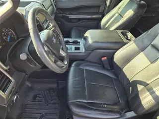 Ford Expedition MAX 2020 4x2 XLT SUV de 4 puertas